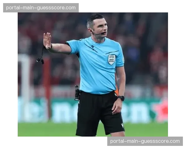 一男子因在社交媒体上对英超裁判进行死亡威胁被警方逮捕